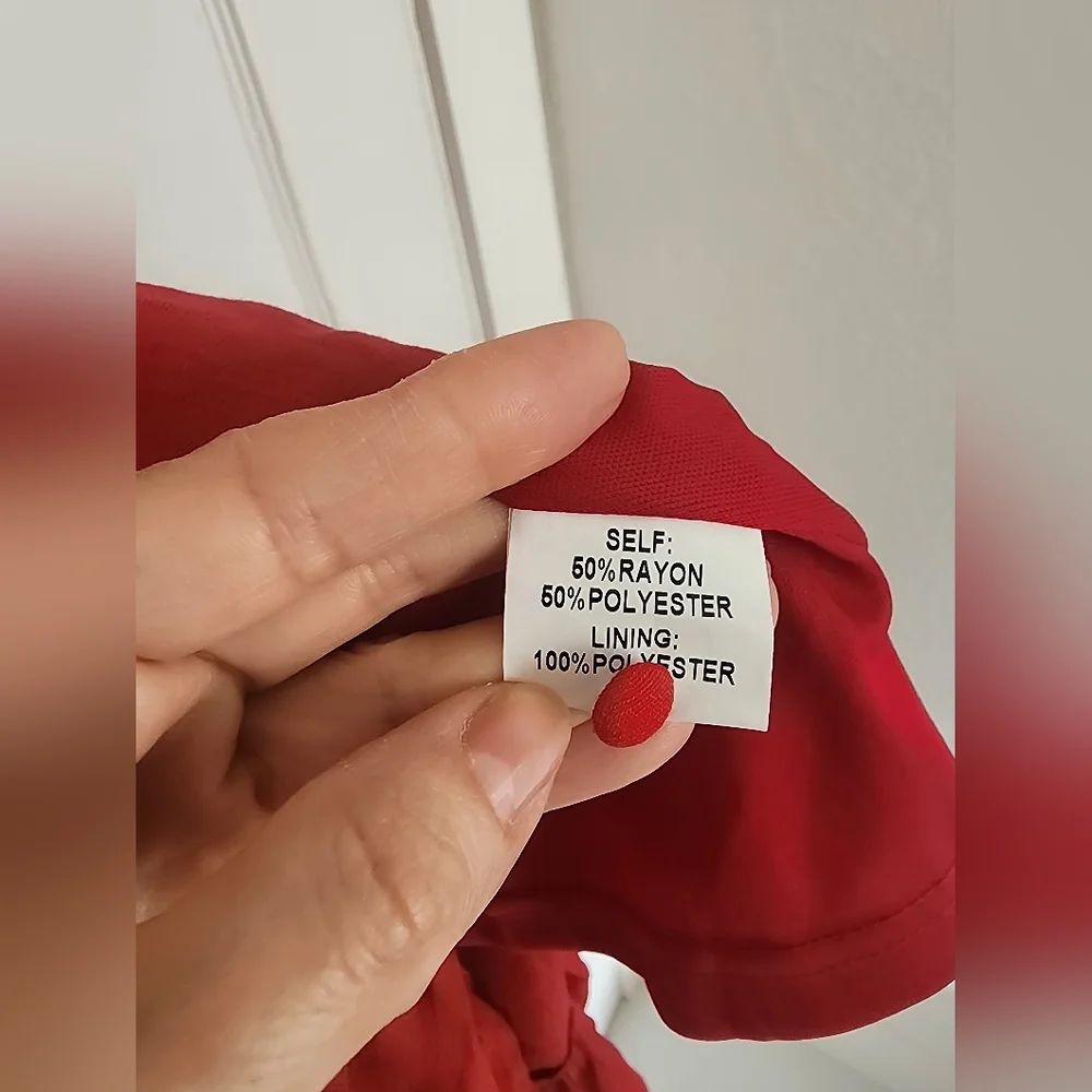 Mia Joy, size 10, red